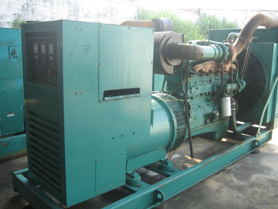 曾都租赁发电机- 发电机碳刷磨损的原因是什么