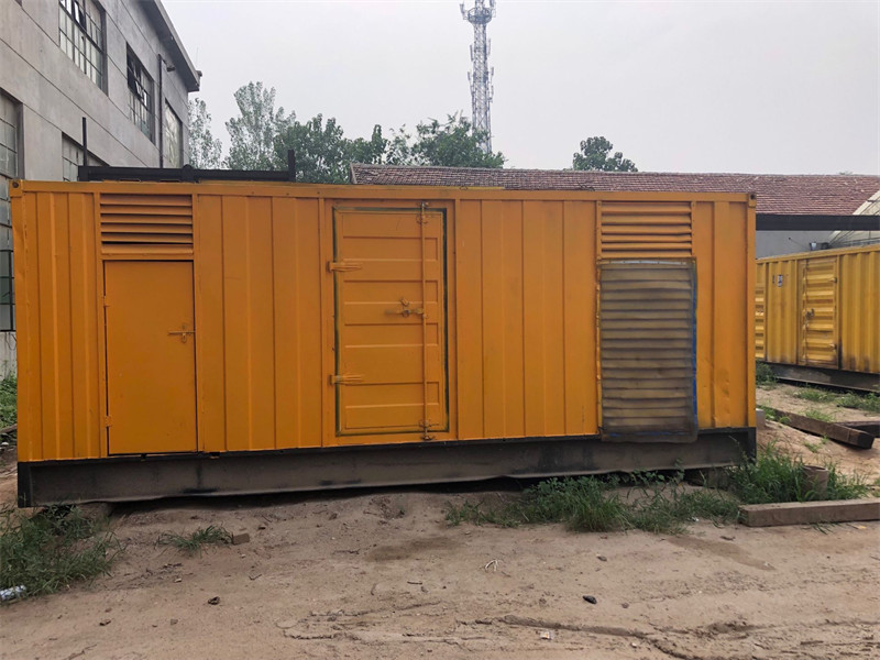 曾都柴油发电机如何判断新机油是否已经完全充满机油滤清器？