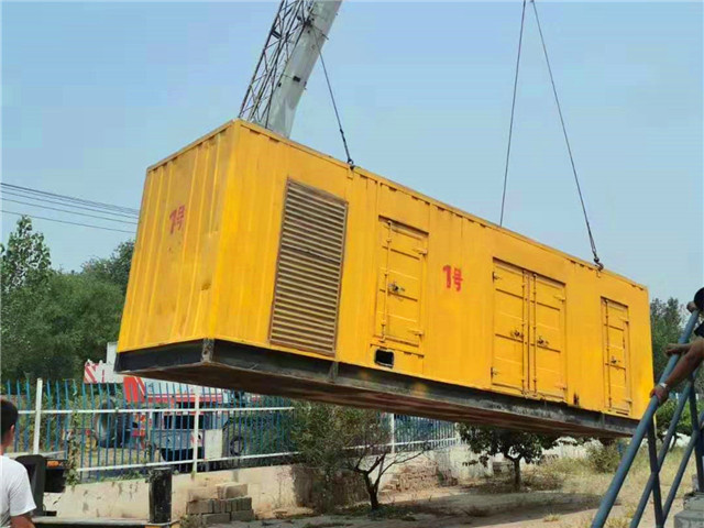 曾都300KW柴油发电机组油耗是多少？