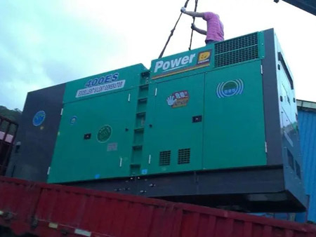 曾都柴油发电机组转速不稳定时，如何对发动机进行维护？