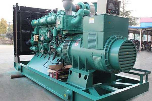 曾都工厂发电机应急发电中如何优化燃油储备管理？